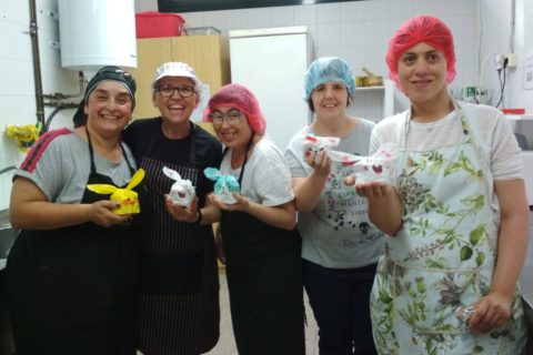 Taller de galetes per treballador/es del CET