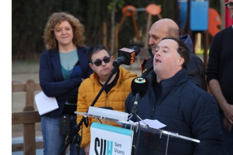 Fundació Iris participa en la inauguració de la Carpa de Nadal 🎄