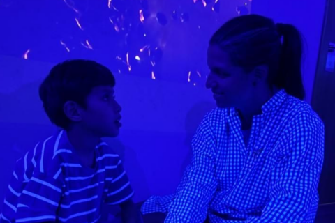 🟣 La comunicació no verbal a la sala multisensorial de l’Escola Iris