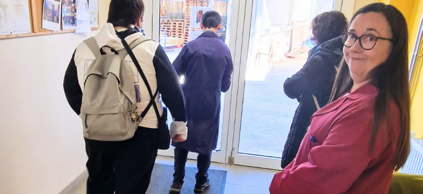 Visita de la persona de referència de l’ONCE