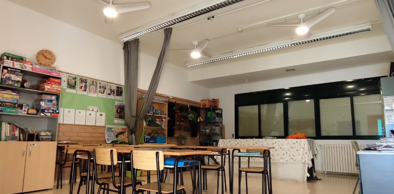 Instal·lació de ventiladors a l’Escola Especial Iris gràcies a la donació de Xavier Molins Amat